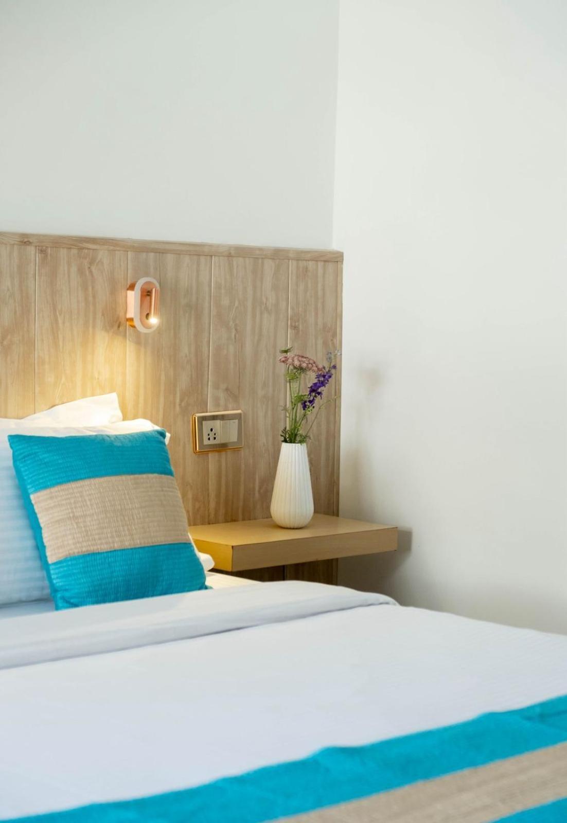 Hotel Lake Shilloi Dimāpur Εξωτερικό φωτογραφία